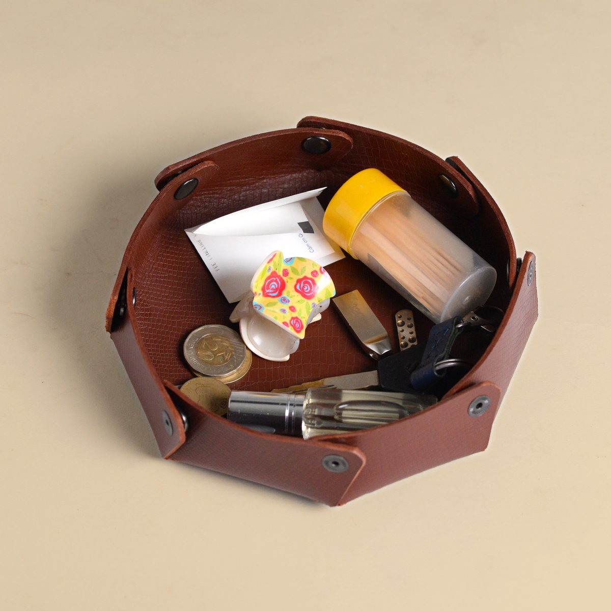 Brown Round Tray
